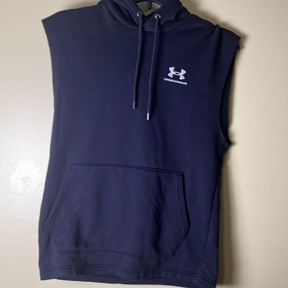 Under Armour Black Sleeveless Hoodie - Picture 3 of 5